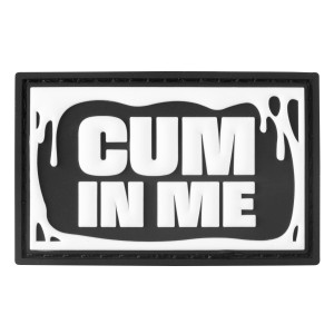 Marca «Cum in Me» com um risco